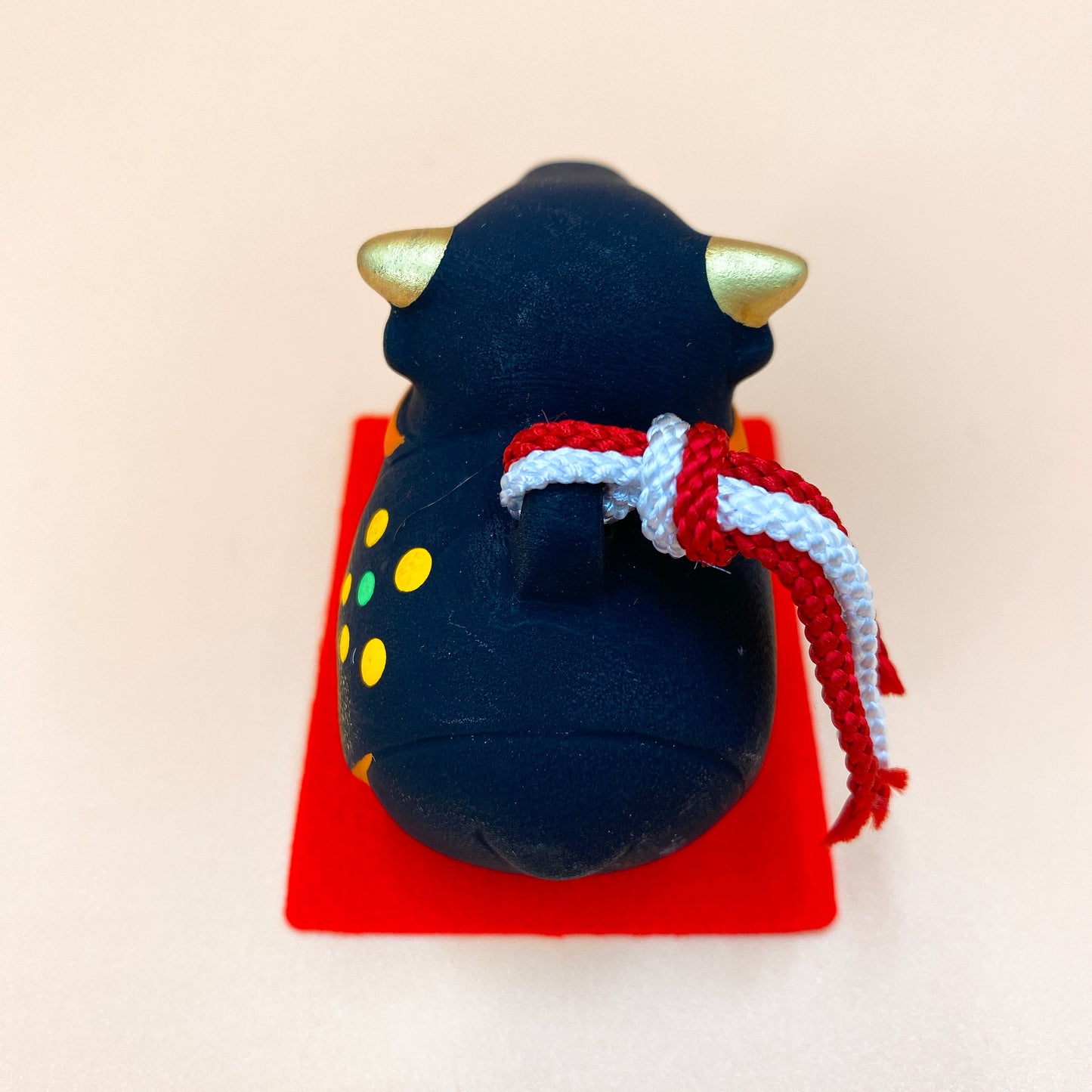 【招福干支】開運干支 生肖牛 緣起物 土鈴 黑牛