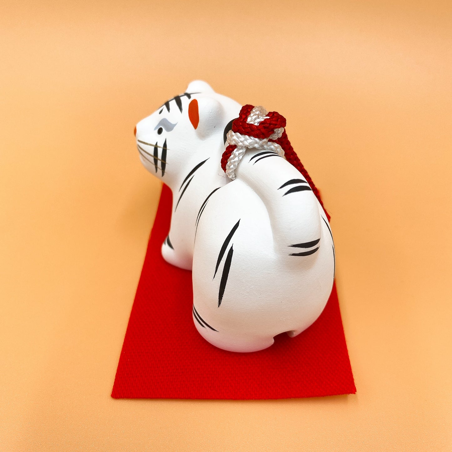 【招福干支】開運干支 生肖虎 緣起物 土鈴 小白福虎